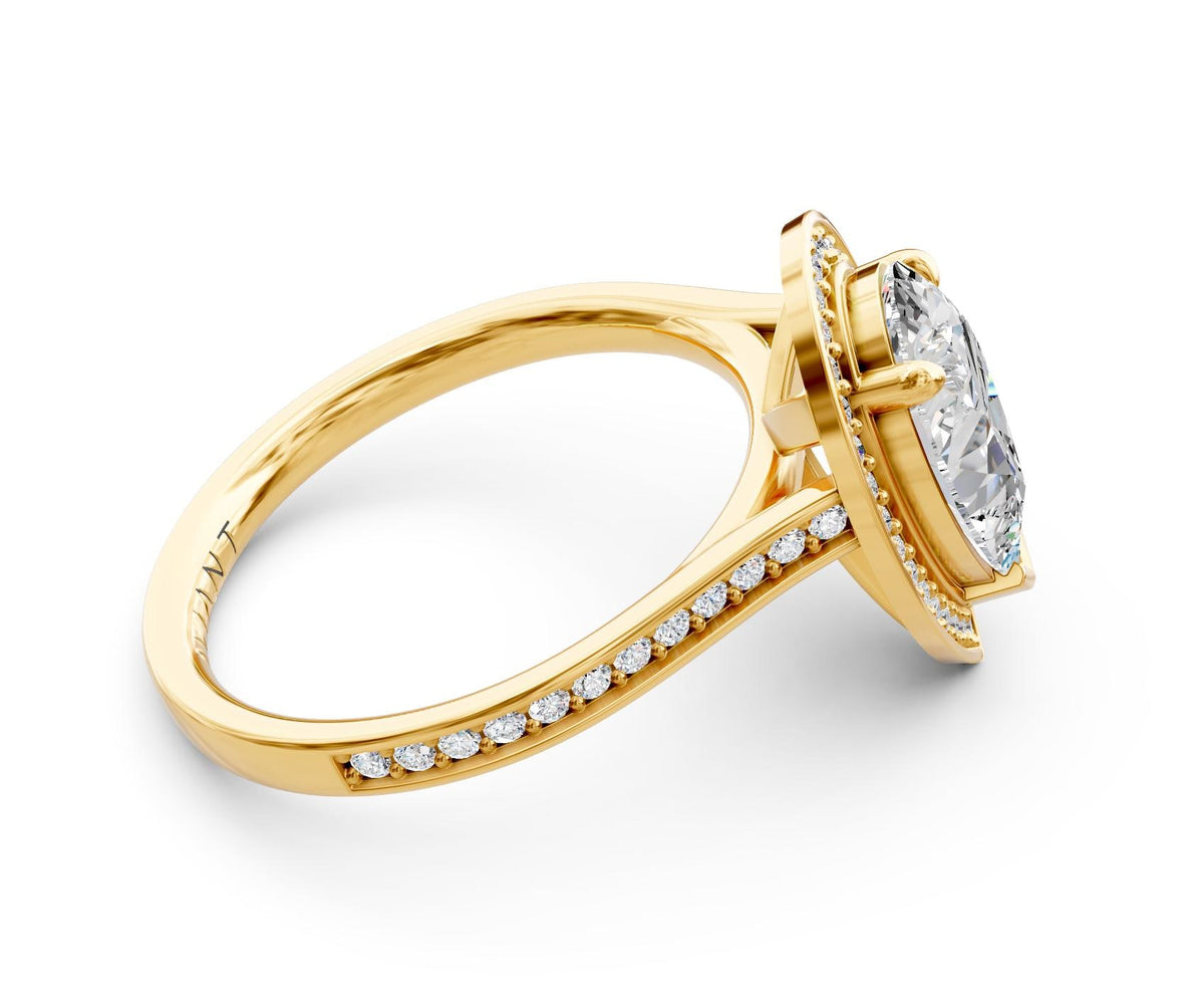 Eleanor Halo with 1ct Pear Lab Diamond